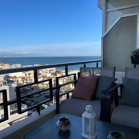 Totalmente Reformado Con Piscina Y Jardines Al Lado De La Playa De La Carihuela Apartment Torremolinos